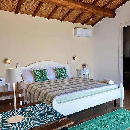 Stazzu Barecca Casa de Férias *